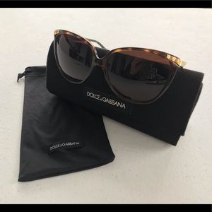 Dolce & Gabbana D&G Sunglasses 8096 Tortoise Gold
